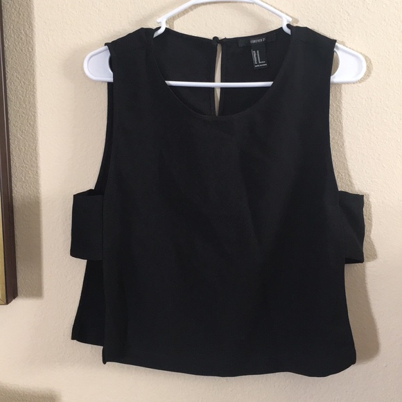 Forever 21 Tops - Black open side tank